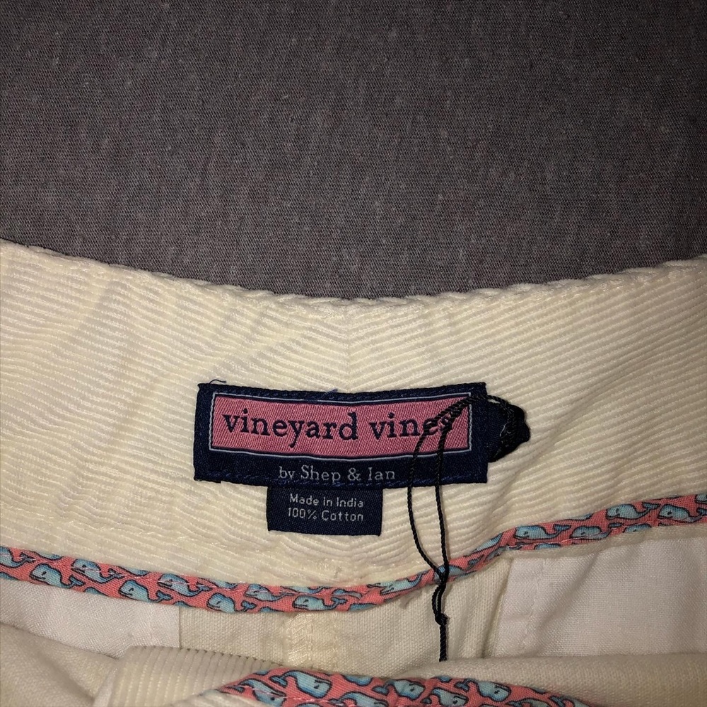 clothes - Picture 4 of 16